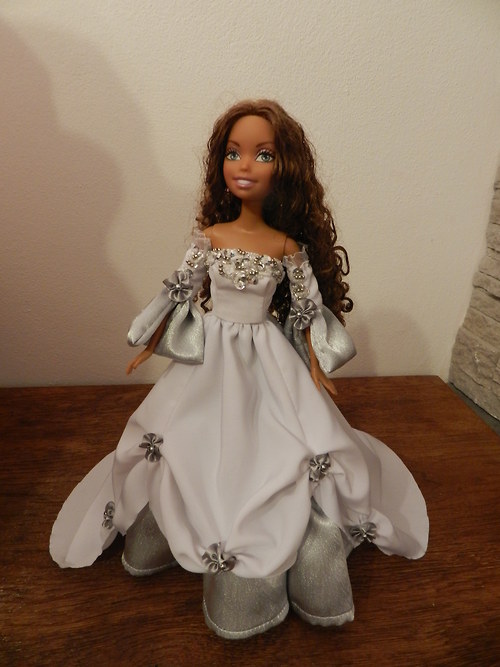 Šatičky pro Barbie — foto 1