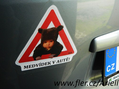 Dítě v autě — foto 1