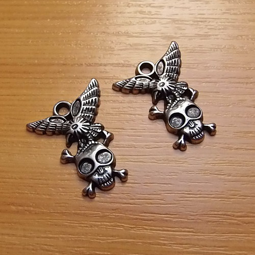 Lebka a orel - starostříbro - 30 x 21mm