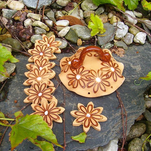 Klobouček s kolečky — foto 1