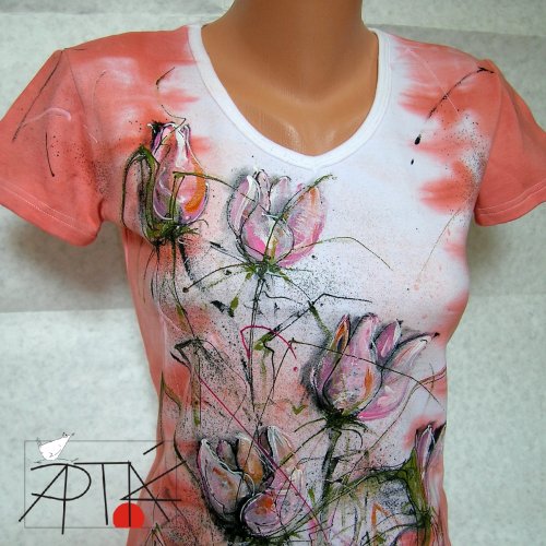 Triko "Tulipány", M, rezervace — foto 1