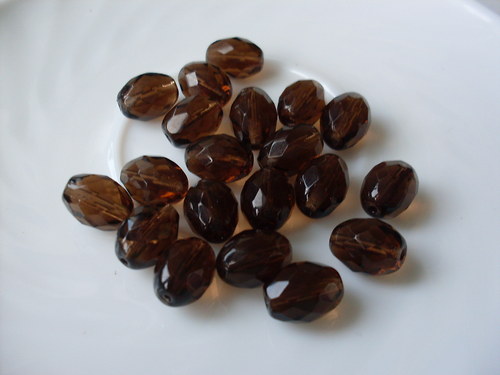 Olivy-hnědé — foto 1