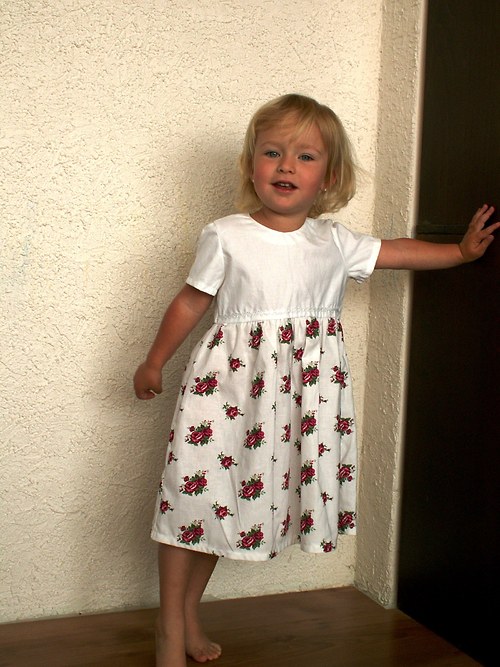 Dětské šatičky — foto 1