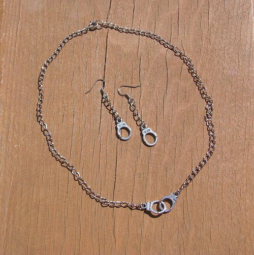 Freedom in Chains - Set — foto 1