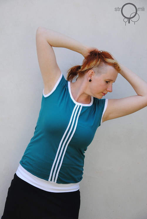 Není to Adidas!!!!!, vel. S — foto 1