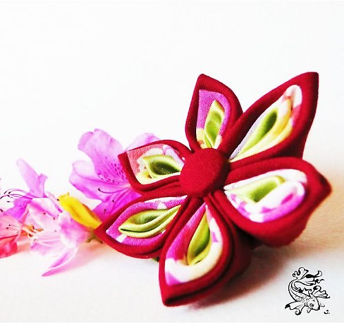 Kanzashi brož AMAI — foto 1