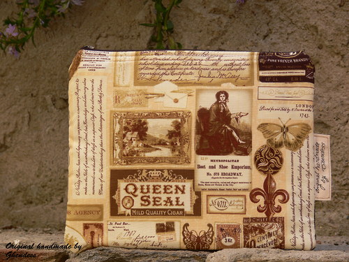 Taštička "Queen seal" SLEVA Z 399,- — foto 1