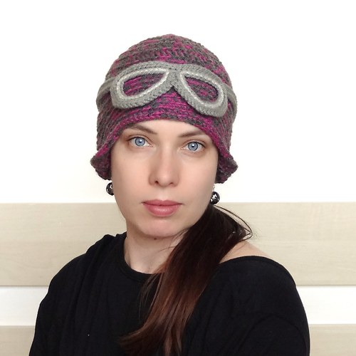 Eliška pivoňka - řidičský klobouček — foto 1