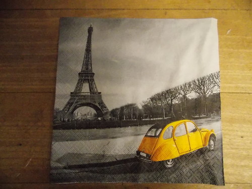 Ubrousek Paříž auto — foto 1
