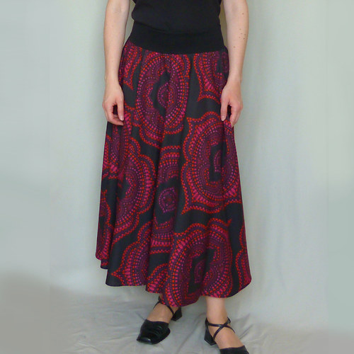 Dlouhá kolová sukně — foto 1
