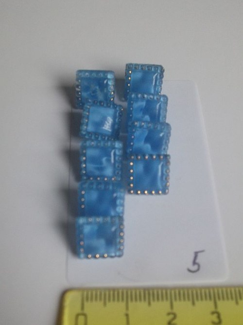 Knoflíčky č.5 9ks — foto 1