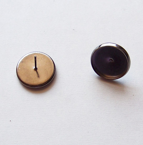 Náušnice s lůžkem/ gunmetal/ 14mm/ 2ks (1pár)