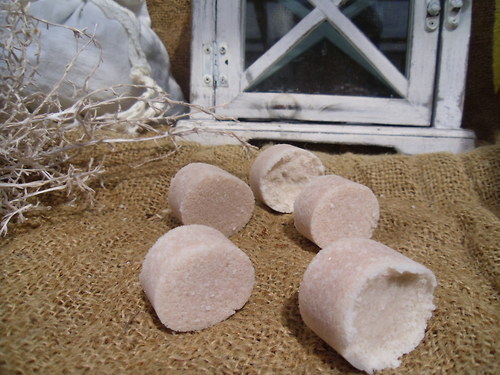 ...smetana - vanilka - bath bombs... — foto 1