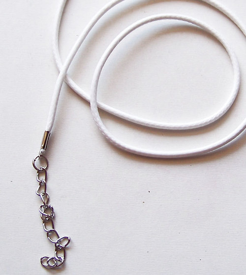 Bavlněná šňůrka/ bílá LUX/ 42cm, tl. 2mm/ 10ks