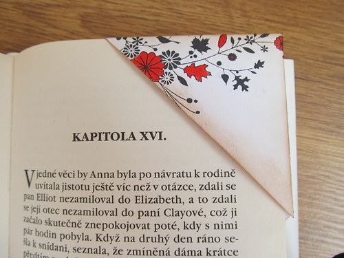 Rohová záložka — foto 1