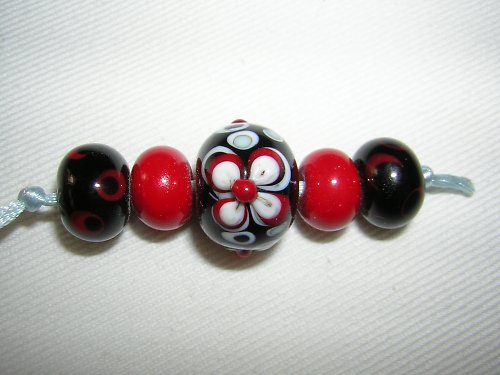 Černočervená — foto 1