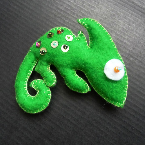 Chameleoní brož - zelená — foto 1