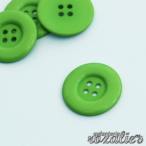 Plastový knoflík - MAXI - 34mm - SVĚTLE ZELENÝ — foto 1