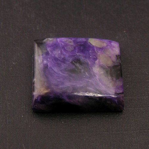 Čaroit - kabošon 19 x 16 mm — foto 1