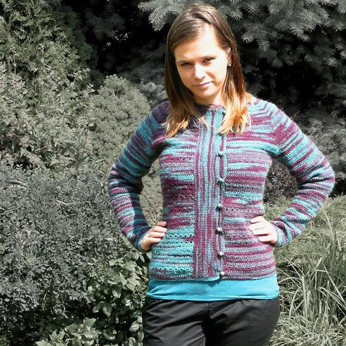 Barevný svetro-kabátek — foto 1