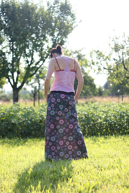 Maxi s ornamenty — foto 1