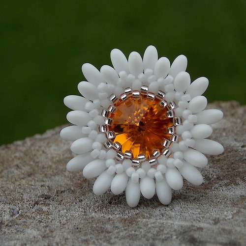 Kopretina Romantická - Swarovski - prsten... — foto 1