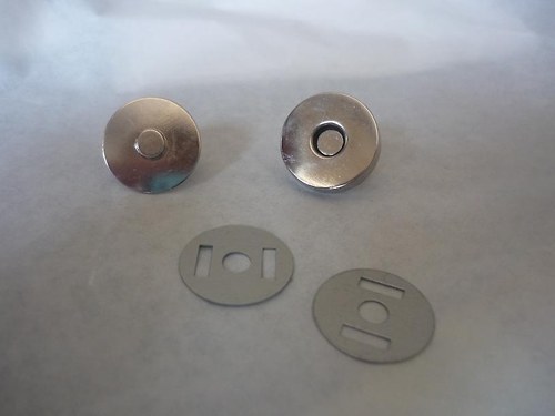 Magnetické zapínání (buldog) — foto 1