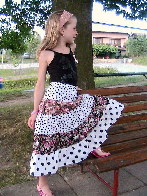 Sukně - Rebelka White — foto 1