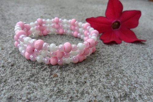 Dětský náramek - Pink and white — foto 1