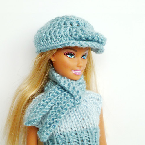 BLUE bekovka a šála pro Barbie — foto 1