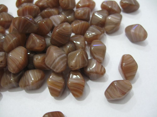 Mačkané korálky 50g cca 36ks — foto 1