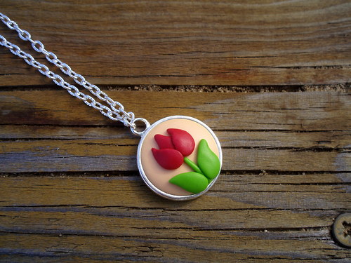 Tulipánek náhrdelník na přání — foto 1