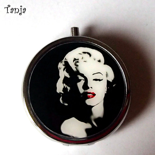 Marilyn Monroe - krabička — foto 1