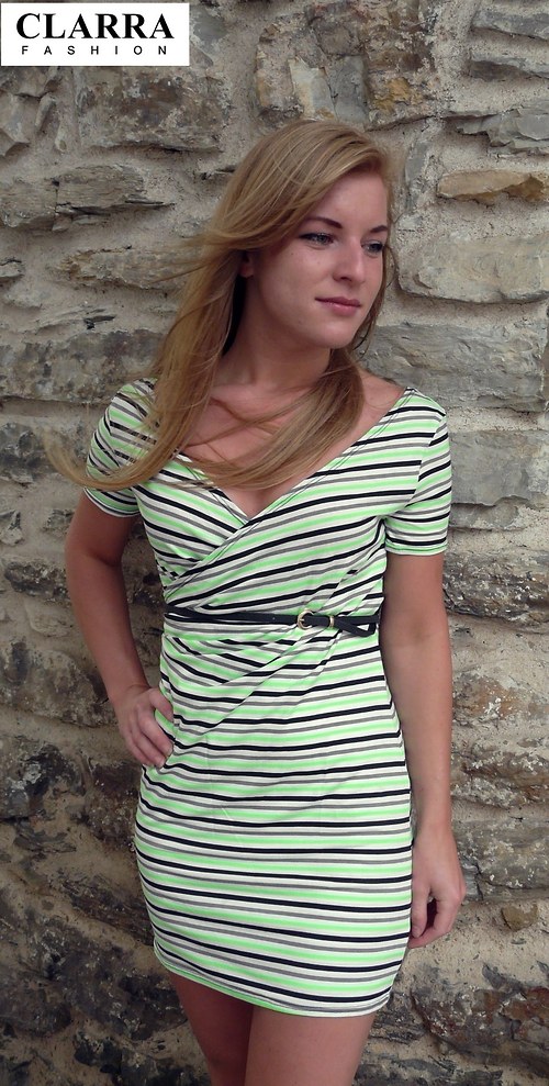 Šaty Green — foto 1
