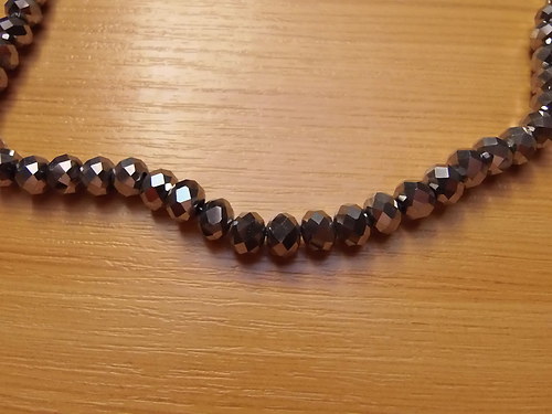 Broušené korálky 6x8 mm - 10 ks