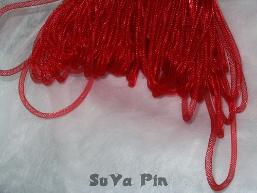 Dutinka nylon červená š.4mm ; 3 m