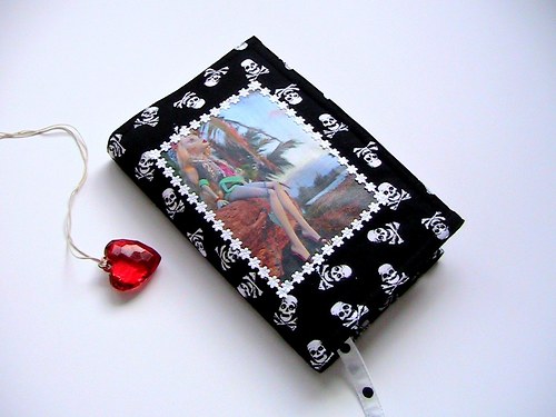 Obal Na Knihu - Monster High — foto 1