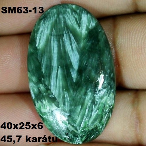 Serafinit- CABOCHON 45,70 karátu — foto 1