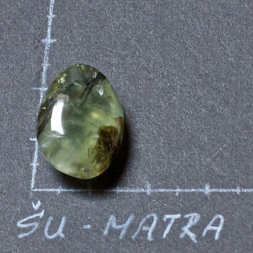 Prehnit s epidotem — foto 1