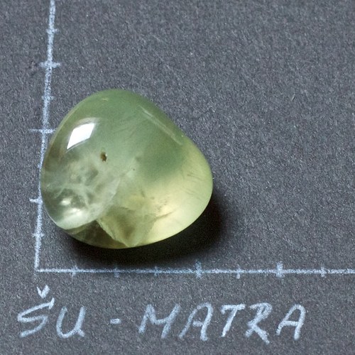 Prehnit s epidotem — foto 1