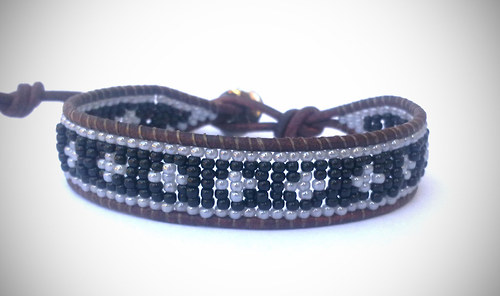 Kožený náramek Cross - unisex — foto 1