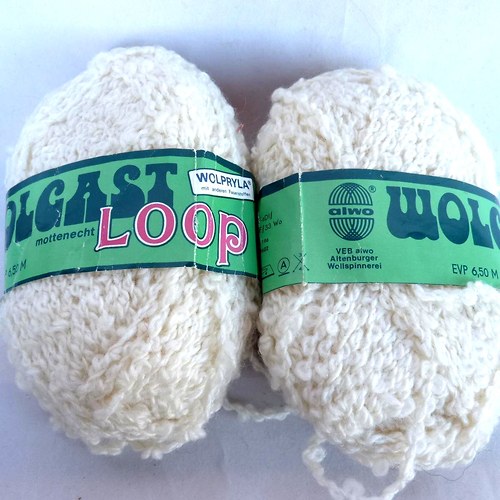 Pletací příze s nopy - Wolcast Loop — foto 1