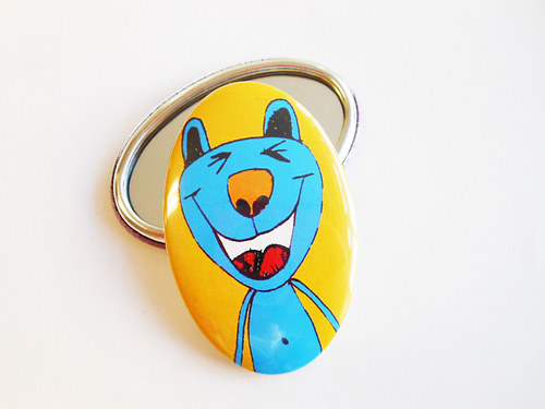 Zrcátko ovál - smíšek — foto 1