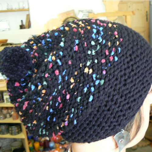 Baret s nopky — foto 1