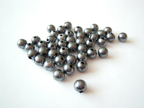 Akrylové perly šedé 6mm/50ks — foto 1