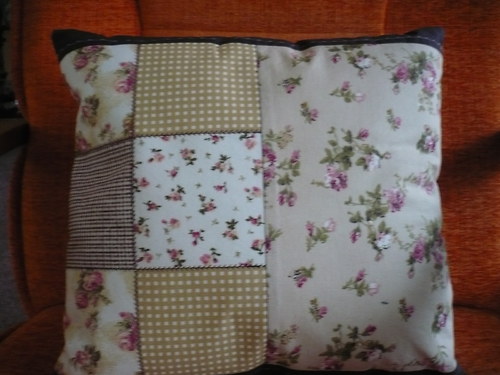 Polštářek patchwork S L E V A