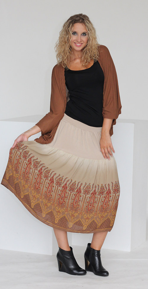 Kanýrová sukně — foto 1