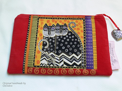 Taštička - Crazy cats — foto 1
