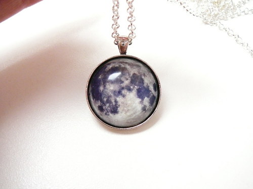 On the MooN — foto 1