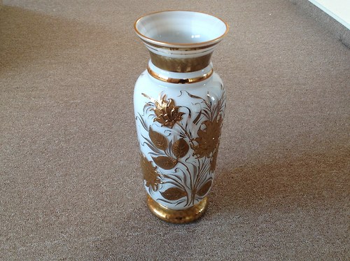 Porcelanova vaza